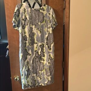 COS Gray and Lime Short Sleeve Sheath Dress